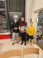 M-800 mitalistit: Sampo Frisk PT Jyväskylä (3), Arto Ala-Vannesluoma PeTo (1) ja Nuutti Hippeläinen KuPTS (2)